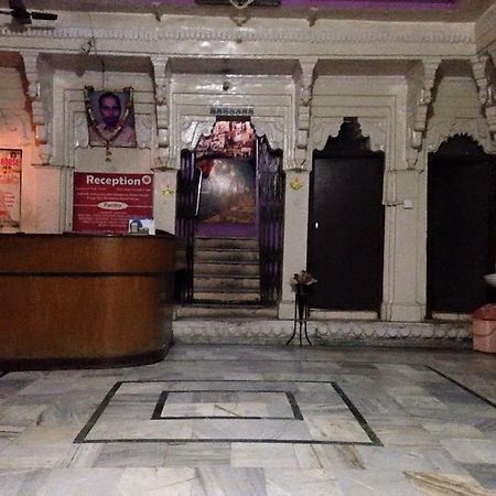 Mishra Guest House Varanasi Exteriör bild